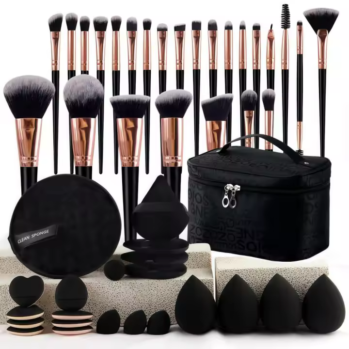 TK Neceser combinado de 47 piezas para herramientas de maquillaje, incluye estuche de cosméticos, juego de brochas de maquillaje, neceser de viaje, esponjas y herramientas de maquillaje (bolsa de cuadros negros de 47 piezas). - 1