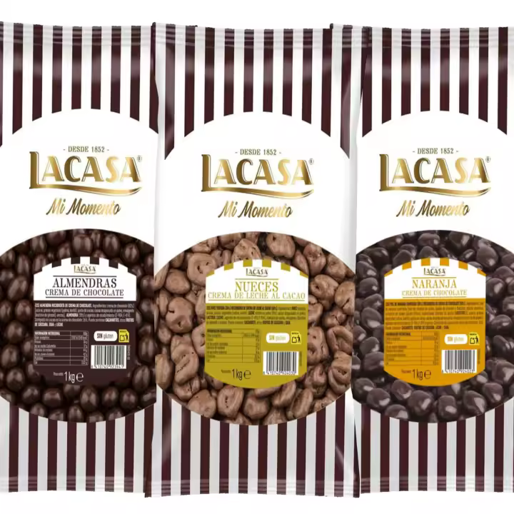 Lacasa Pack 3kg de bolas: Almendra con chocolate Negro, de naranja con chocolate Negro,Nuez con chocolate con Leche - 1