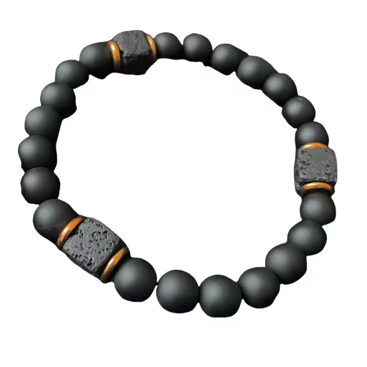 Pulsera para hombre de piedra volcánica y ónix negro en diseño cuadrado - Joyería moderna para caballeros contemporáneos - 1