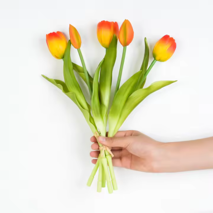 5pcs Arreglo De Tulipes Artificiales En Silicona Para Decoración De Fiestas Centro De Mesa De Sala De Estar Disposición Floral - 1
