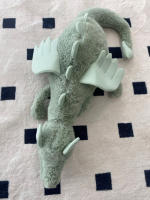Muñeco De Peluche Dexter Dinosaurio Verde Jelly Cat Juguete Interactivos Para Perros Y Gatos Regalo De Navidad Para Mascotas Tamaño 50/66cm - details 1