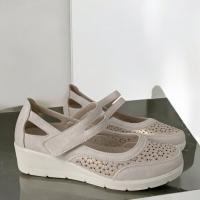 Zapateos Mercedita con velcro , muy suaves y ligeros con plantilla extraibles - details 0