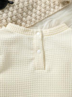 Conjunto De Otoño Para Bebé Niña Con Romper De Manga Larga Y Estampado De Cuadros Y Falda A-Linea Conjunto De Moda Para Calle + Gorro 3 Piezas - details 3