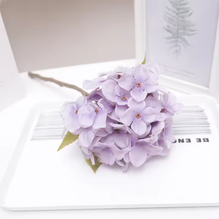Bouquet De Flores Artificiales Moradas Para Novia Decoración De Fiesta De Boda Para Jardín Sala De Estar Casa - 1