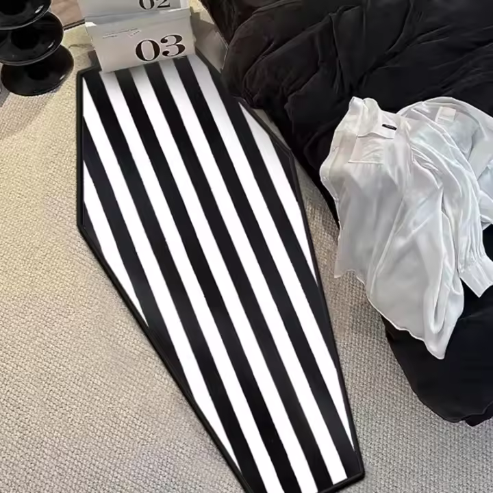 VIKAMA Alfombra De Decoración Gótica Con Calavera Para Halloween Resistente a La Suciedad Para Sala De Estar Dormitorio Techo Y Piso Tapete De Poliéster Moderno Y Simplicidad - 1