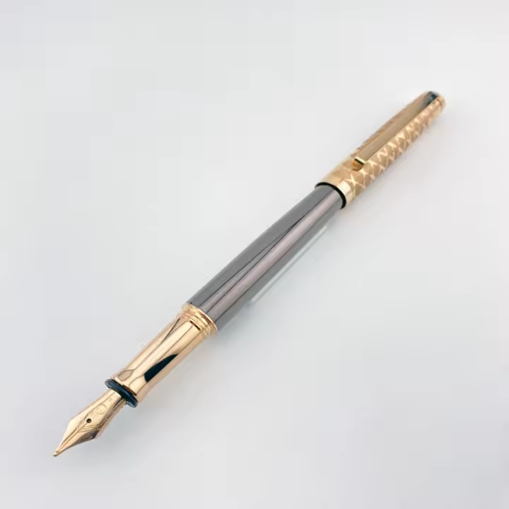Pluma Estilográfica Waldmann Tuscany Frosted Vela Rose Gold & Chocolate - 1
