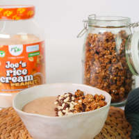 Crema de Arroz Cacahuete Joe's 1.5kg | Textura Suave y Cremosa | Rica en Proteínas y Pobre en Azúcares | Perfecta para Disfrutar en Cualquier Momento del Día | Fuente de Energía de Liberación Lenta | Sabor Irresistible a Cacahuete Joe's | Protella - details 1