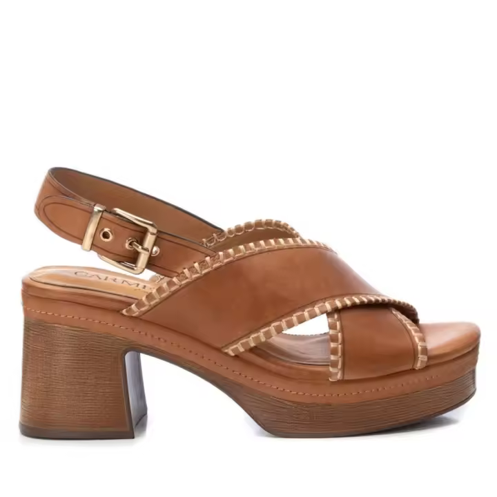 Calzado Sandalias marca Carmela modelo 16220901 para mujer en color marrón - 1