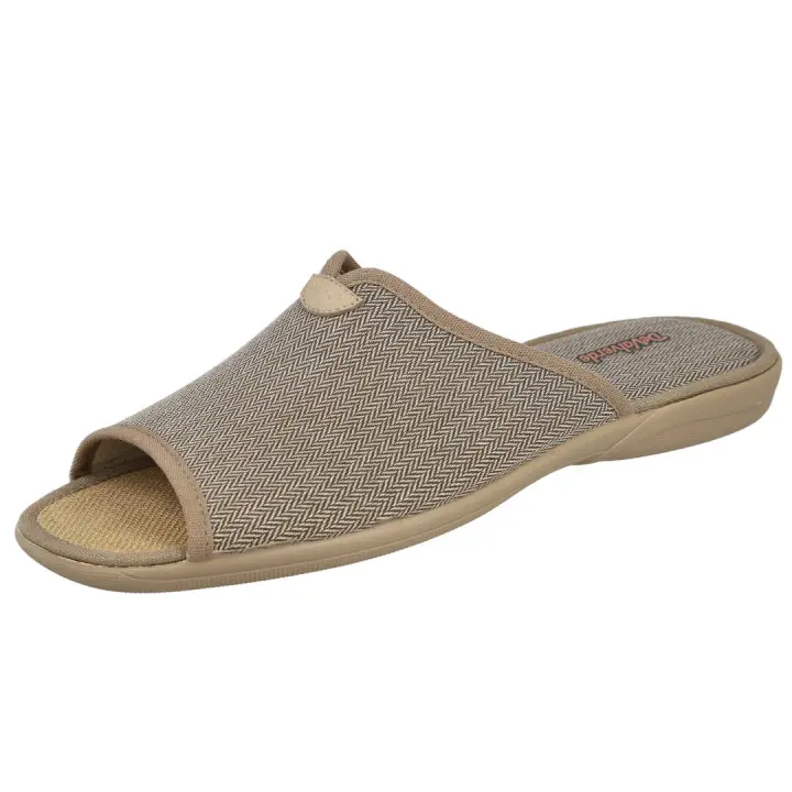 Shoes Zapatillas De Casa marca Devalverde para hombre en color verde - 1