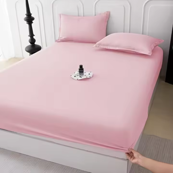Sábana Bajera de Algodón Rosa - Ultra Suave, Ideal para Pieles Sensibles, Ajuste Perfecto con 4 Puntos de Sujeción Mommata. - 1