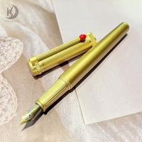 Pluma Fuente De Lujo Elegante De Laca Negra Con Acabado En Oro Para Hombres Y Mujeres Regalo Ideal Profesional Con Punta Fin 0.38mm - details 1