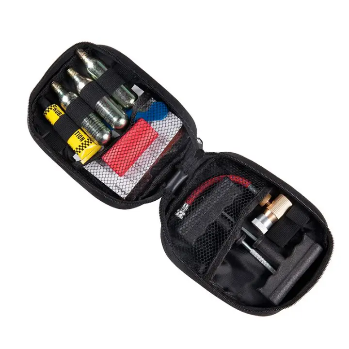 Kit de Reparación Tubeless KUM - Completo y Eficaz, EN LIQUIDACION DESCUENTO ANTES 31,95 € AHORA 24,99 €  DESCUENTO DEL 22% - 1