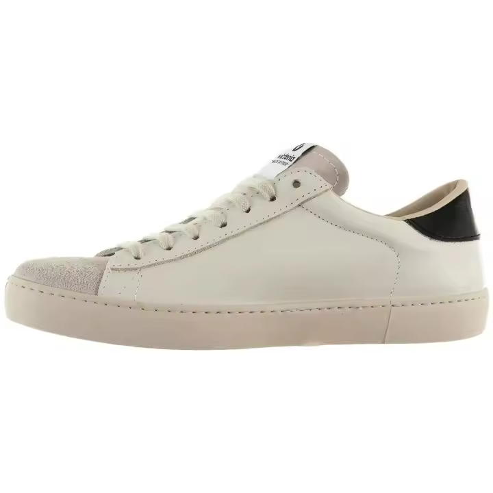 Sneakers marca Victoria modelo 1126142-Negro para mujer en color negro - 1