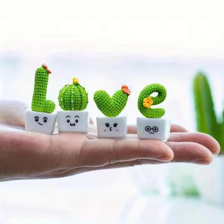 Set De 4 Suculentas De Resina Miniatura De Cactus Para Decoración De Coche Y Oficina Creativas Y Frescas Para Sala De Estar Y Habitaciones - 1