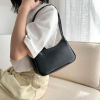 Bolso De Hombro Para Mujer En Cuero PU Elegante Y Sólido Bolso De Axila De Lujo Diseñador De Alta Calidad Estilo Fashion - details 1