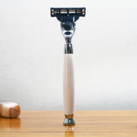 iRAZOR Afeitadora De Seguridad Clásica Tradicional Mach 3 Para Hombres Cuchilla De Metal Eco-friendly Regalo Para Barba Y Cabello Facial - details 0