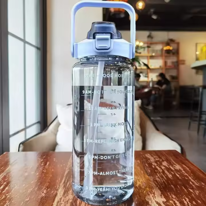 Botella De Agua Portátil De 2L Con Palanca Y Marca De Tiempo Para Deportes Al Aire Libre Y Fitness Capacidad Grande De Plástico - 1