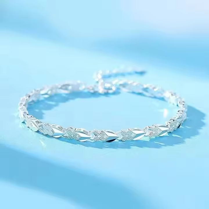Pulsera de corazón de trébol de cuatro hojas bañada en plata Jinshihu, joyería para mujer, joyería de fuente Pinduoduo - 1