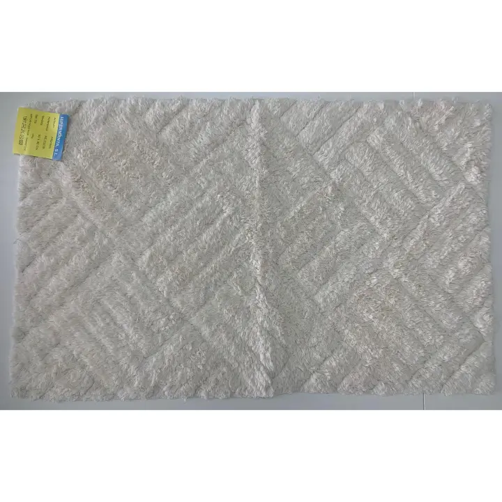 HIPERMANTA. Alfombra de baño moderna modelo FURRY de 50X80 cm. Extra suave y confortable. Muy ABSORBENTE. DIFERENTES colores a elegir. - 1