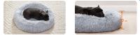 FEANDREA Cama de Perros, Cama para Mascotas, Cojín Central Extraíble y Lavable, Alfombra de Felpa Suave y Mullida, 70 cm de Diámetro, Gris Ombré/Gris Oscuro - details 3