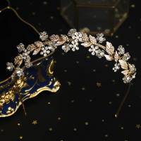 Diadema De Crystals Retro Con Flores Para Novia Accesorio De Cabello Hecho a Mano Adorno Para Fotos De Boda Para Mujeres - details 6
