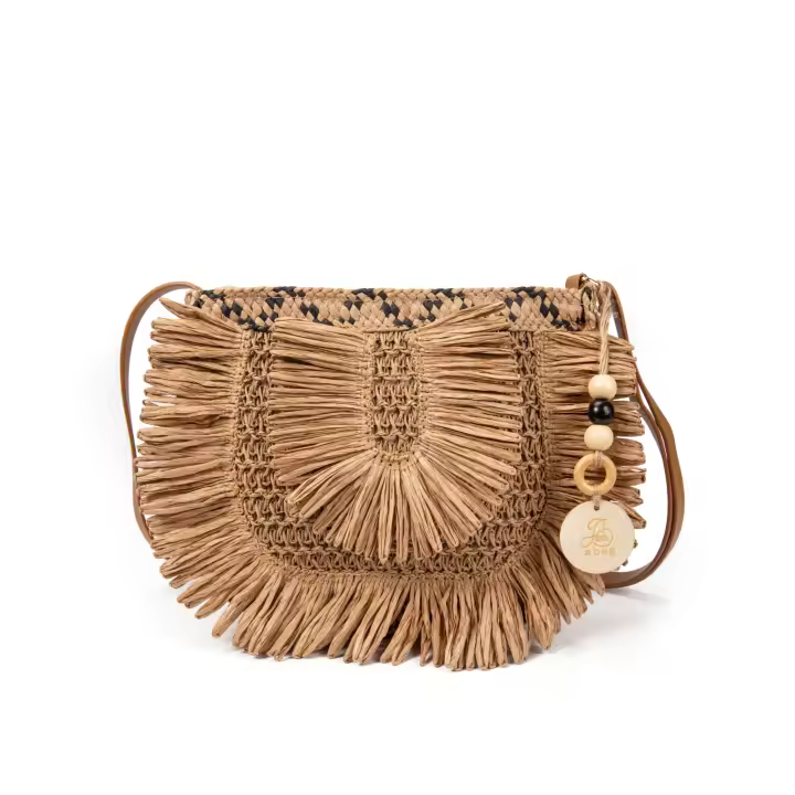Bolso de rafia con flecos y bandolera regulable | Diseño artesanal exclusivo para verano 2025 | Ligero y natural | Edición limitada | CAMAR - 1
