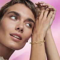 PANDORA ME Colección de Diamantes chapados en oro de 14 Quilates, Mini Colgante de Luna, Viene con UN embalaje de Caja de Giunte completo. - details 2