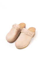 Paloma Wang Sandalias zueco mujer con tacón bajo y plataforma con detalle de tachas - details 2