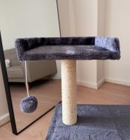Árbol para gato gris 30x50x83cm, con plataformas, rascadores y zonas de descanso. Ideal para estimular el ejercicio, el juego y el descanso de tu felino. Materiales resistentes y seguros, perfecto para gatos de todos los tamaños - details 2