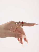 Encanto Anillo de diamante completo de circonita cuadrada superllamativas de lujo con luz de viento europea y americana, anillo ajustable con personalidad simple para mujer - details 3