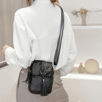 Bolso De Hombro De Cuero PU Con Borla Moda Para Mujer Bolsa Bandolera Casual Con Bolsillo Para Teléfono Móvil - details 7