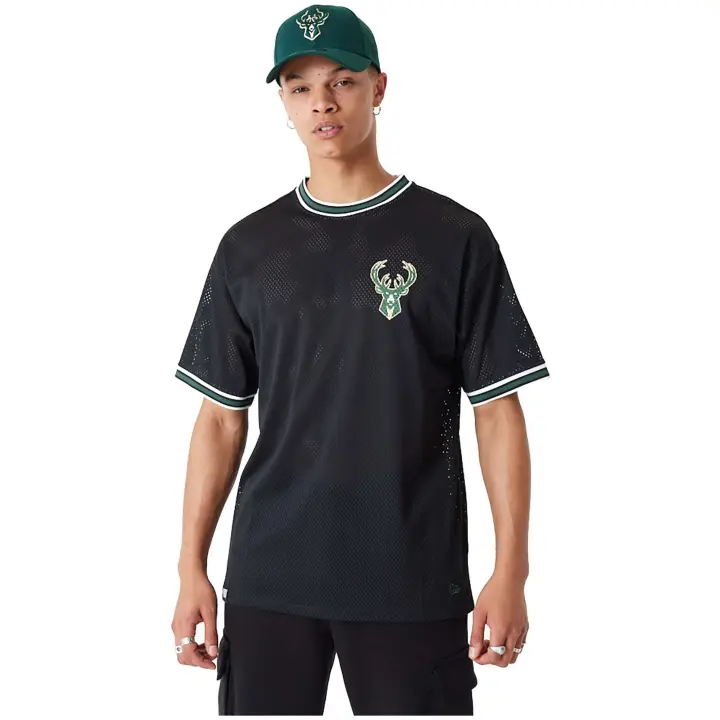 Camiseta de Manga Corta New Era Milwaukee Bucks Nba para unisex en color negro - 1