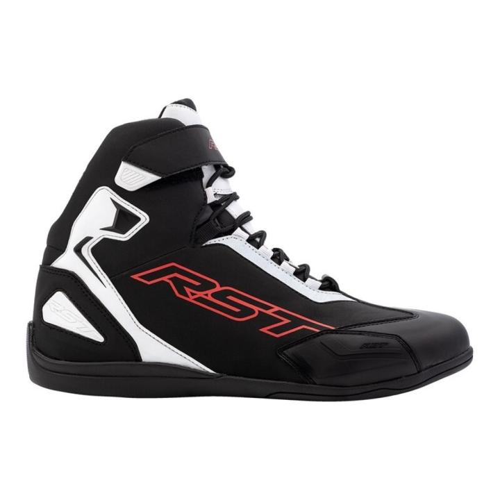 RST Sabre Negro Blanco Rojo Botas/Zapatillas Moto | Microfibra Ligera | Protecciones TPU | Transpirables | Cierre Cordones + Velcro | CE