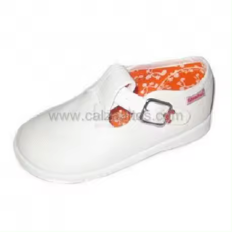Zapatos (pepitos) de piké (lona) blancos, de Titanitos - 1
