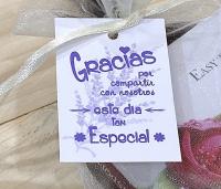 50 tarjetas de agradecimiento para detalles de invitados de boda comuniones bautizo tarjetas kraft blancas con mensaje Gracias por compartir con nosotros este día tan especial medida de 4 x 6 cm - details 0