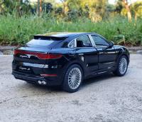 Modelo De Coche Porsches Cayenne Turbo S De 1:24 En Aleación Con Sonido Y Luz Vehículo De Juguete De Metal Para Colección Y Regalo Para Niños - details 0