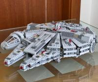 Space Wars Millennium Nave Famosa Modelo De Bloques De Construcción Para Niños 1381pcs Juguetes Educativos Para La Creación De Una Nave Estelar - details 0