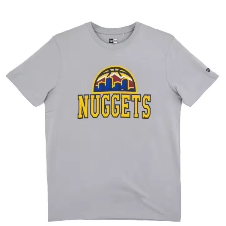 Camiseta Denver Nuggets NBA Tip Off 2023 de New Era en Gris NEW ERA - 1