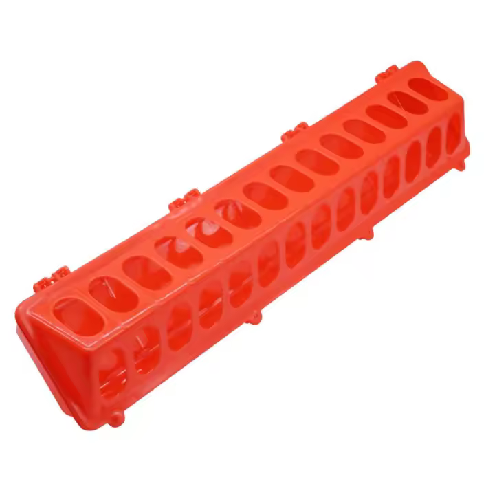 Alfombra De Alimentación Para Pájaros O Palomas GRANDE En Plástico Rojo Con 14 Agujeros Redondos 50x10.5x7.5 Cm Equipamiento De Alimentación Para Aves De Corral - 1