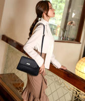 Bolso De Hombro Negro Para Mujer De Cuero PU Color Sólido Bolso Cruzado Mensajero Monedero Mano Bolsos De Moda - details 3
