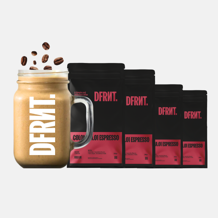 DFRNT. Colombia Pack 4 Bolsas Café Especialidad Espresso Regalo Jarra Dfrnt Café Grano de Especialidad  Specialty Coffee 86.75 puntos SCA  Colombia  Ideal preparación Espresso  Tueste Reciente en España  Paquete 1kg