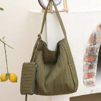 Bolso de Lona estilo Korean informal para Mujer, with Pequeño bolsito, plisado, a Rayas, Bandolera de gran capacidad, - details 2