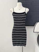 Vestido Camisola De Encaje Rayado Para Mujer Verano Espalda Descubierta Ajustado Con Tirantes Suéter Mini Para Niñas Teen Y2K - details 1