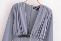 Vestido De Moda Con Cuello En V Profundo Estilo Europeo Y Americano Para Mujer Con Cinturón Y Pliegues Slim De Manga Larga Para Otoño - details 4