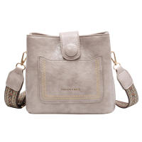 Bolso Bandolera De Cuero PU Vintage Para Mujer Lujo Diseñador Negro Bolso De Hombro Con Cadena Estilo Elegante Y Versátil - details 27