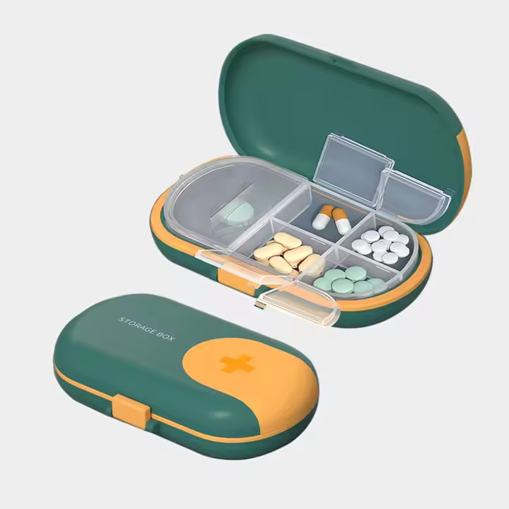XOKOTAKI Pastillero con Cortador de Pastillas y 4 Compartimentos - Organizador Medicación de Plástico ABS Tamaño Bolsillo - 1