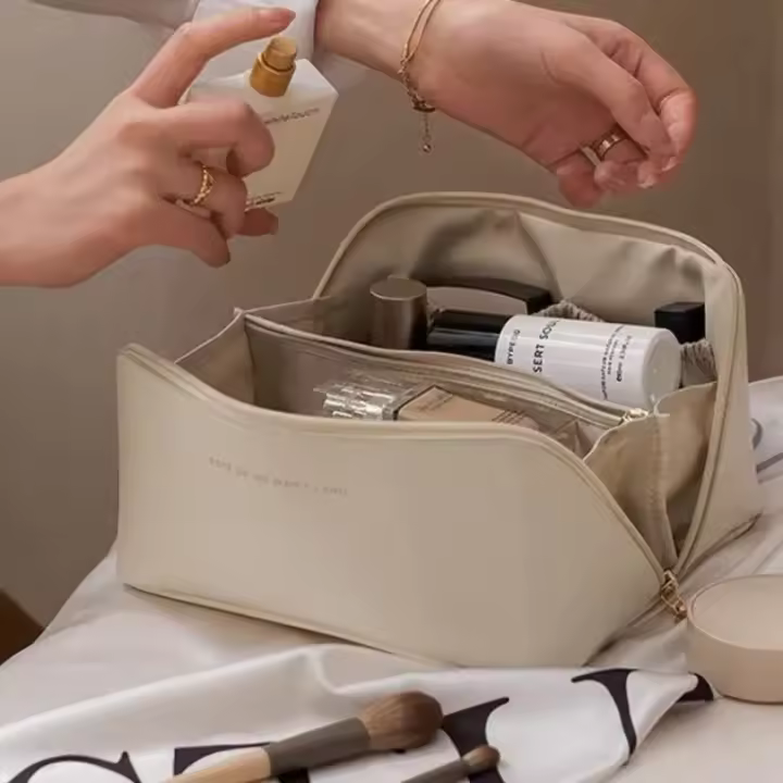 Bolso De Maquillaje Para Viajes Grande Y Portátil De Cuero PU Multifuncional Impermeable Para Mujer Bolsa De Lavado Para Baño - 1