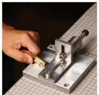 Cortadora De Correas De Cuero Profesional WUTA Con Cuchillas Ajustables Y Pinzas C-Clamp Herramienta De Corte Para Bandas Y Cordones De Aluminio Y Acero - details 6