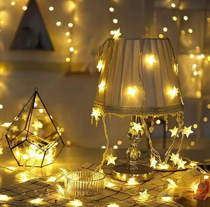 Luces De Navidad Y Boda Estrella Twinkle 10/20 LED Guirnalda De Hierro Cuádruple Batería Operada Decoración De Año Nuevo Luz De Hierro Verde Y Rojo - 1