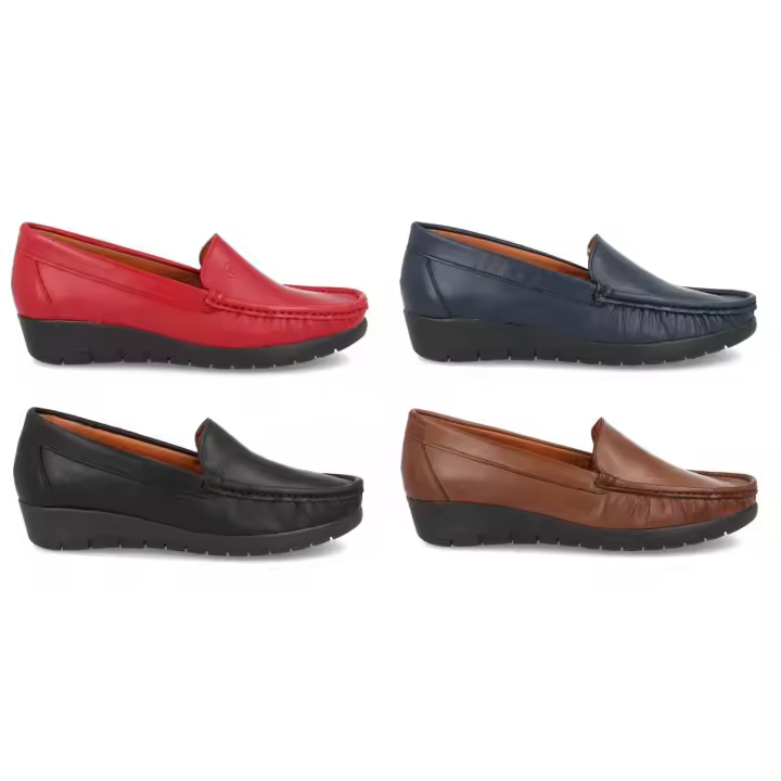 Mº17001 - BE RELAX ZAPATOS DE MUJER    COLORES : NEGRO , MARRON , ROJO , MARINO  TALLAS: 35 AL 41  CORTE EXTERIOR: PIEL  FORRO INTERIOR: TEXTIL /PIEL  PLANTILLA: PIEL  ALTURA TACÓN / CUÑA : 3,5 CM.  PISO : SINTÉTICO - 1